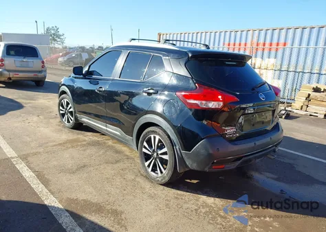 2020 Nissan Kicks Sr Xtronic Cvt из США, поврежденный, VIN 3N1CP5DV1LL513800